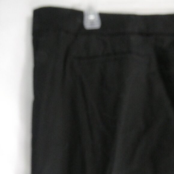 LEE - Style Up | 14 medium | Black Capri Pants | Slit Bottom Sides | NWOT - Picture 10 of 16